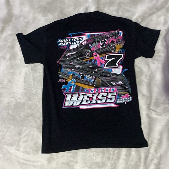 Rickey Weiss Manitoba missile 7 medium sized gildan shirt. - Picture 2 of 6